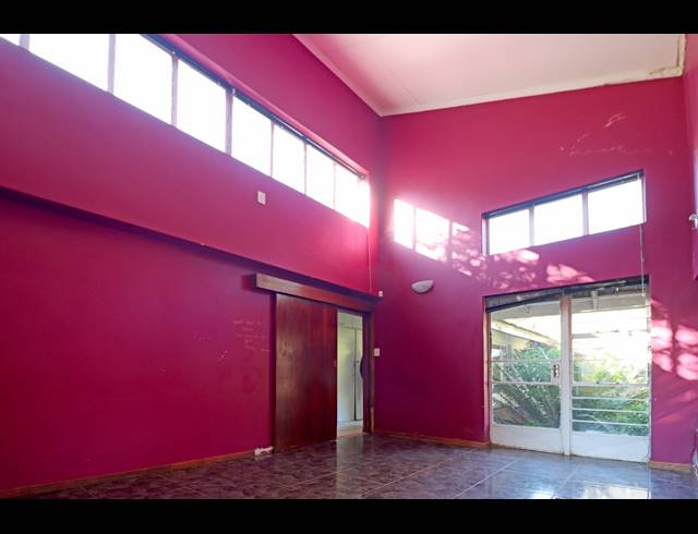 4 BEDROOM HOUSE FOR SALE IN ORCHARDS